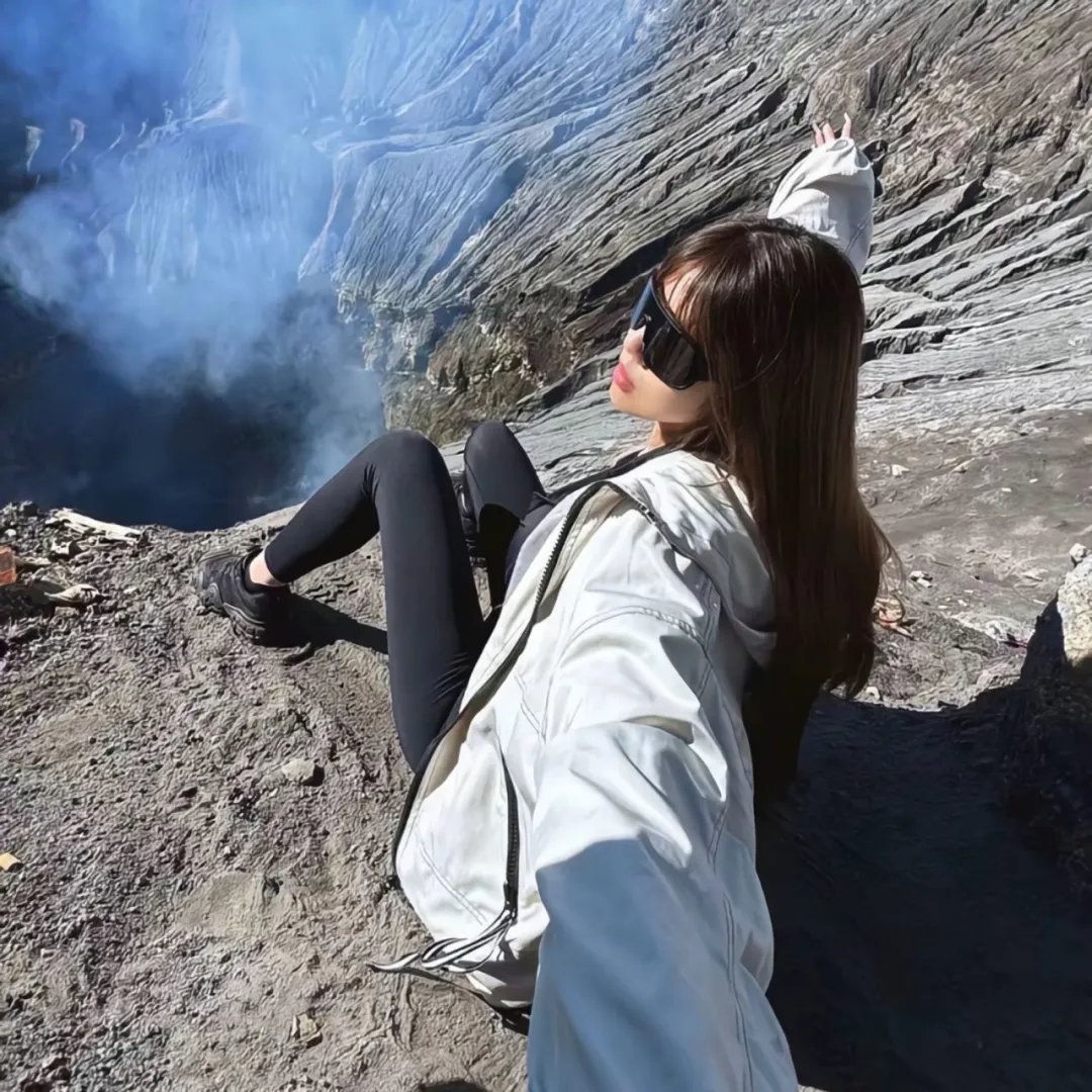 黑月光只想爆红